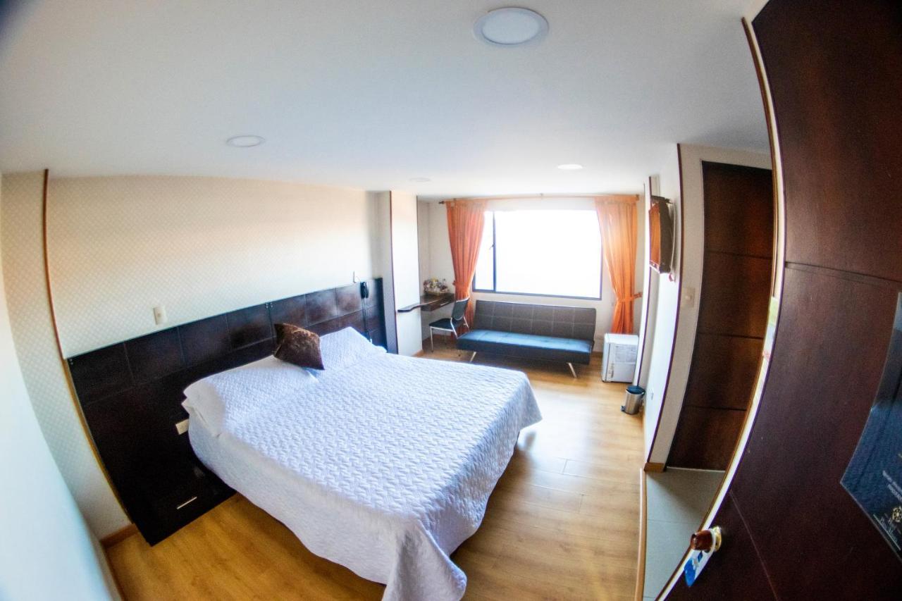 Hotel Plaza Muisca トゥンハ エクステリア 写真