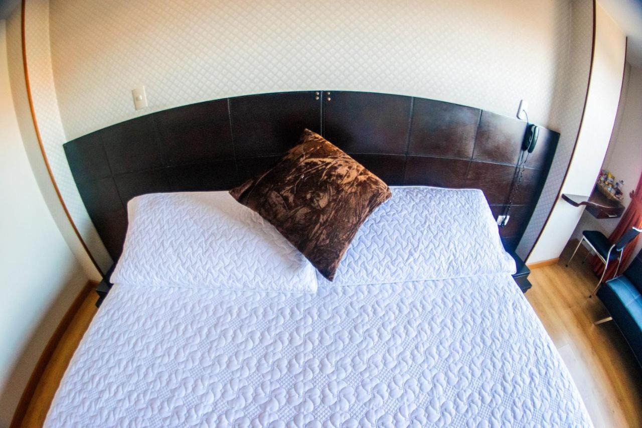 Hotel Plaza Muisca トゥンハ エクステリア 写真